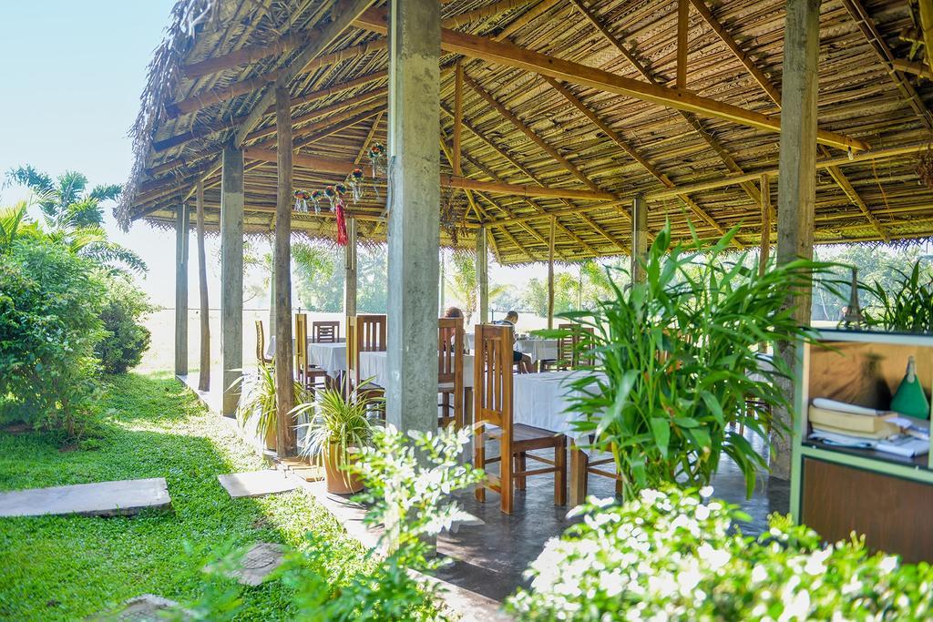 Hotel Ancient Village Polonnaruwa Exterior foto